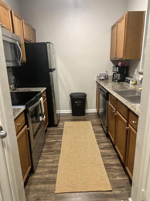 Devine Livings At Hermann Park Apartment Хюстън Екстериор снимка