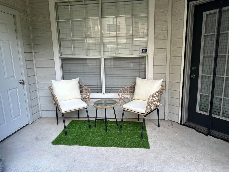 Devine Livings At Hermann Park Apartment Хюстън Екстериор снимка