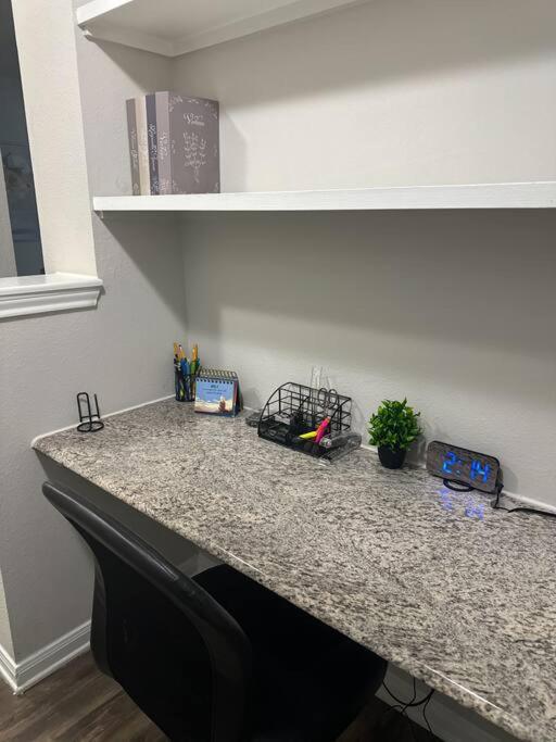 Devine Livings At Hermann Park Apartment Хюстън Екстериор снимка